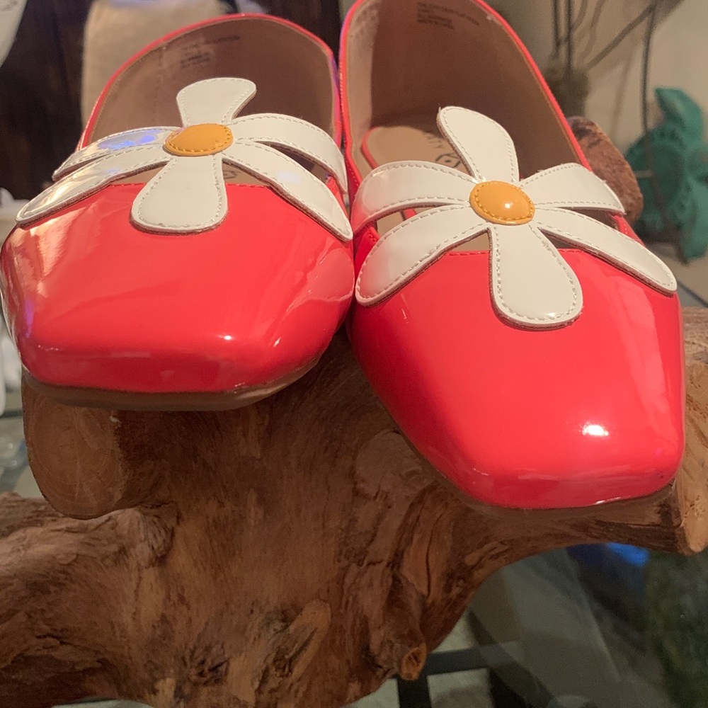 🌼Katy Perry Evie Daisy Flats Coral Patent Size 11 - Picture 3 of 8